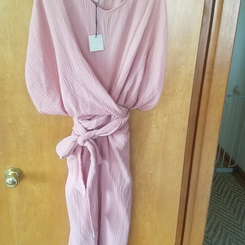 Shop Suunday The Dolman dress - Picture 4 of 4